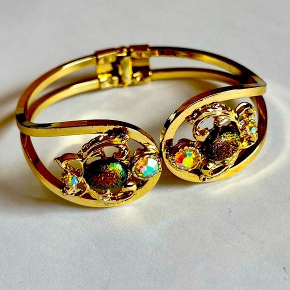Vintage Hinged Clamper Style Bracelet AB Rhinestones Gold Tone Setting